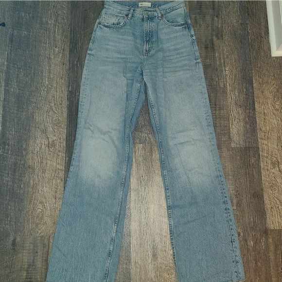 Zara Light Blue Flare & Wide Leg Jeans - Picture 4 of 13